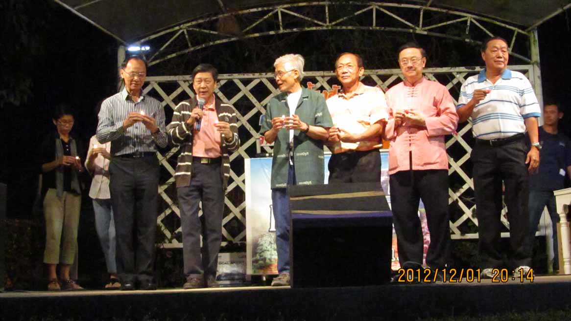 Night_party 35.jpg 95.4K